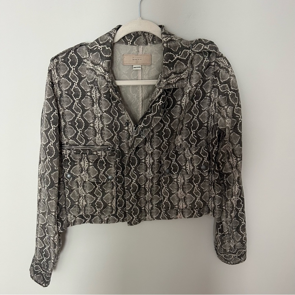 Blank NYC Soft Snakeskin Cropped Moto Jacket Lightweight Size XS